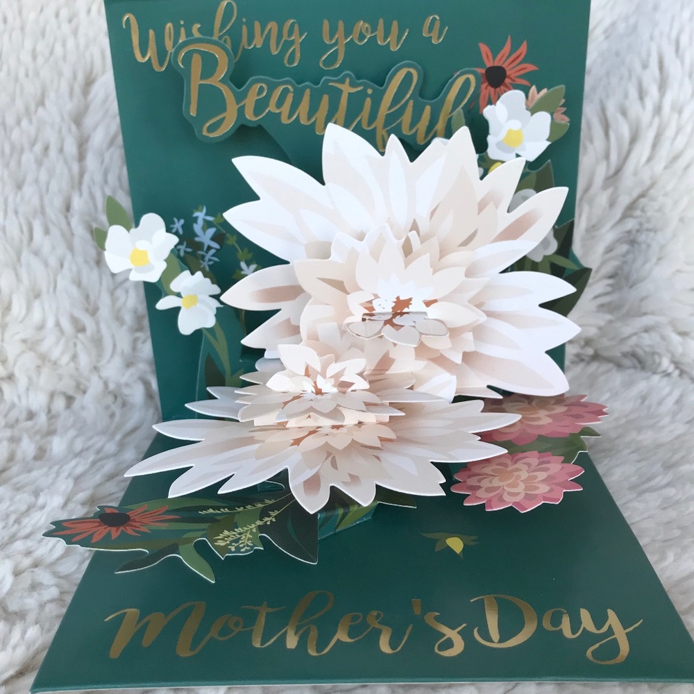 B3 3D Card White Chrysanthemum Flower Pop Up Boquet 1248 Beautiful Wishes